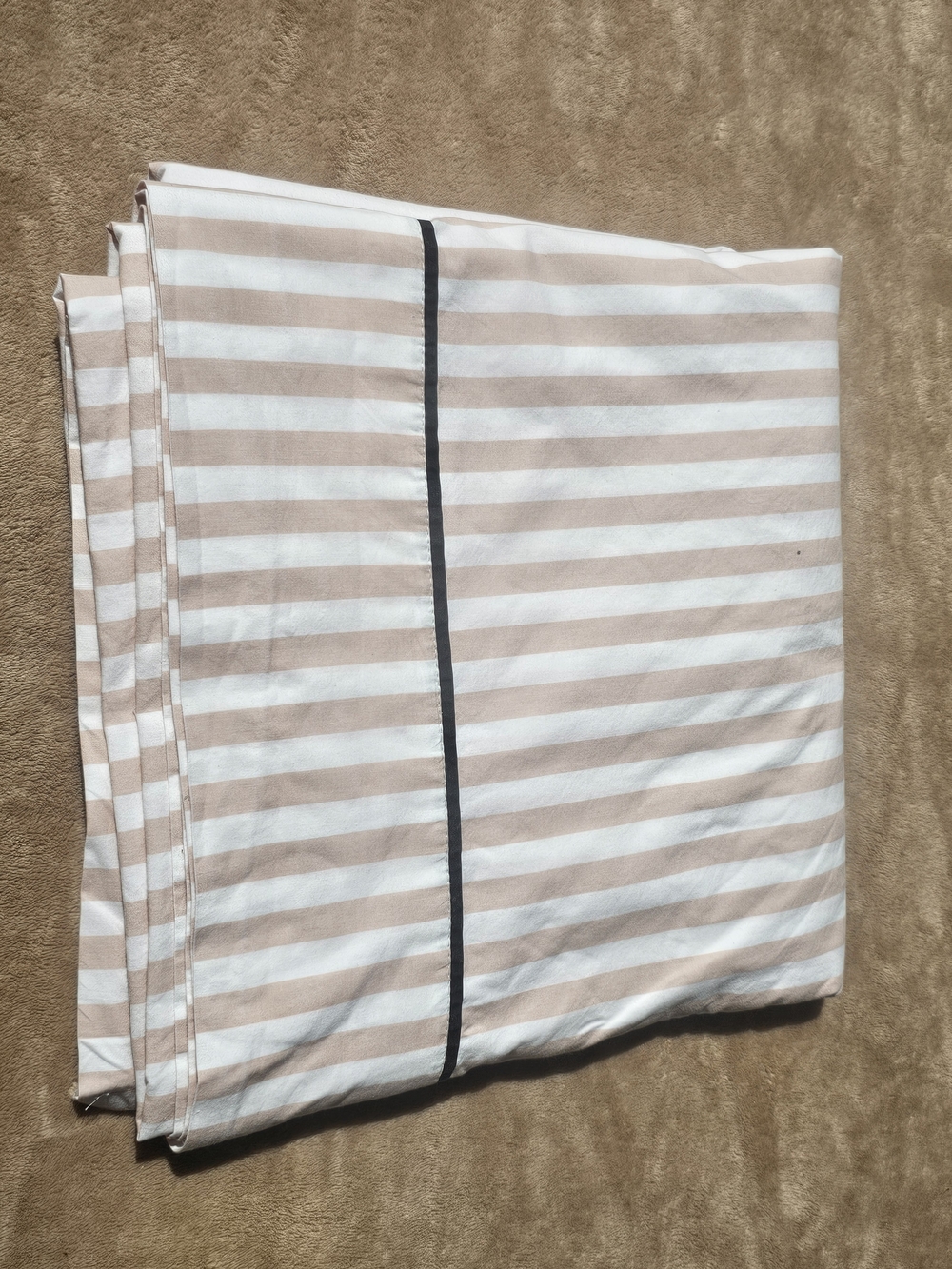 Pottery Barn Teen Tan and White Striped Flat Sheetwith Dark Trim -Queen